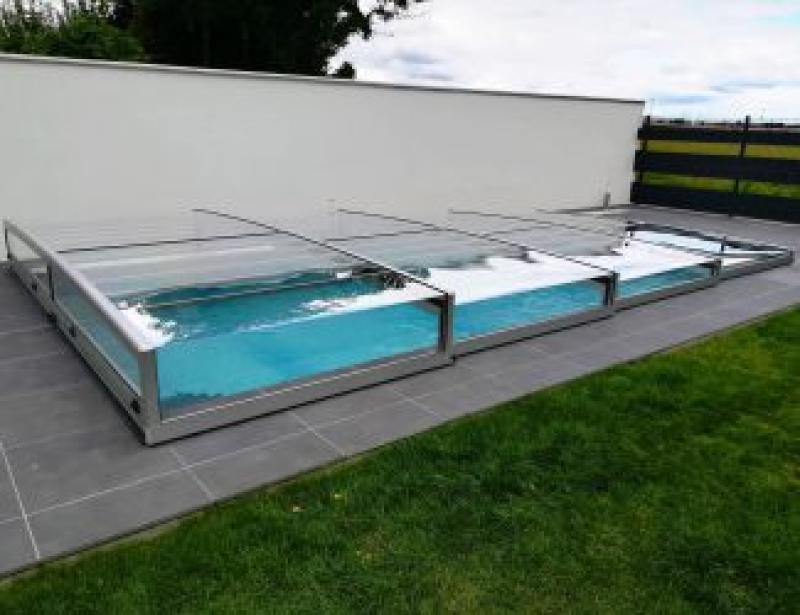 Poolüberdachung Nevada, flache Ausführung, Außenmaß L 8,10 m x B 4,13 m